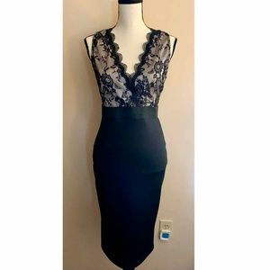 ✨NWT✨ AX PARIS BLACK LACE WRAP FRONT MIDI DRESS- 8